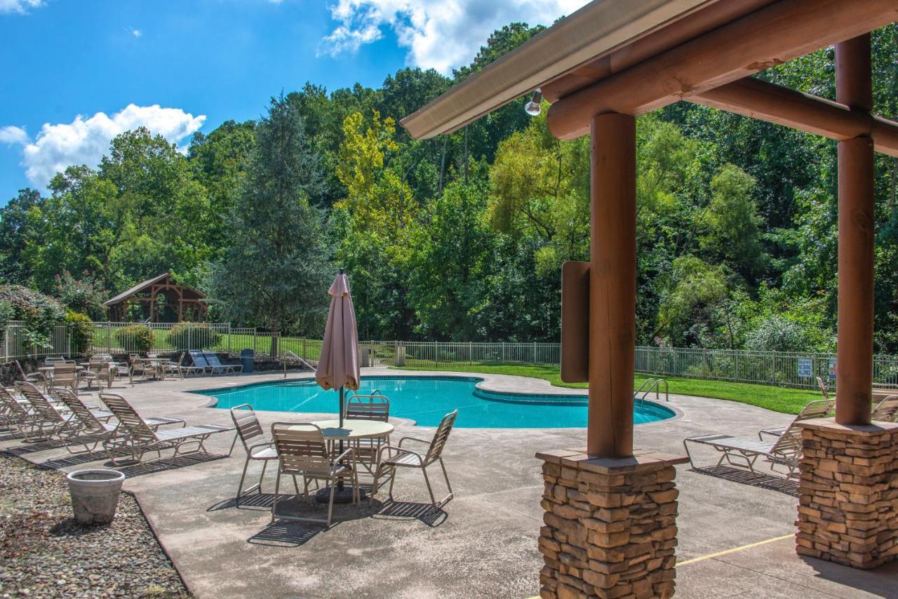 Woodland Escape Villa Pigeon Forge Dış mekan fotoğraf